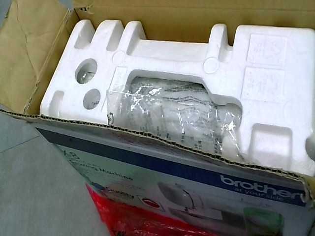 Швейная машинка  Brother X-8