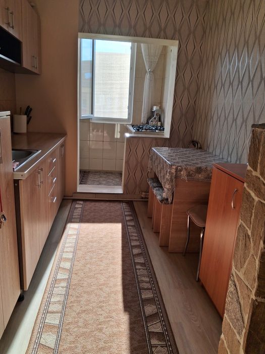 Vând apartament 3 camere