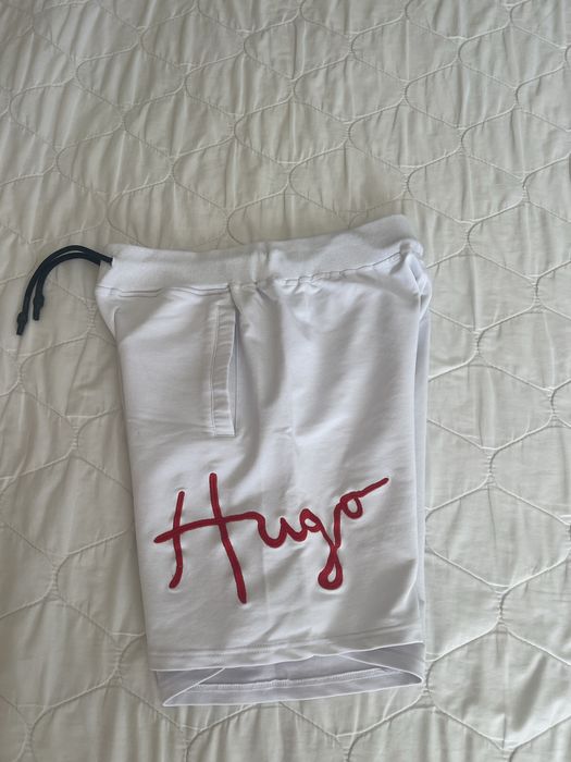 Hugo Boss къси панталонки