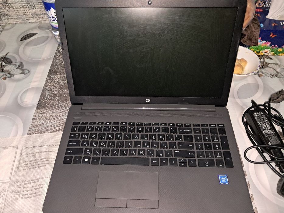 Продаётся срочно ноутбук