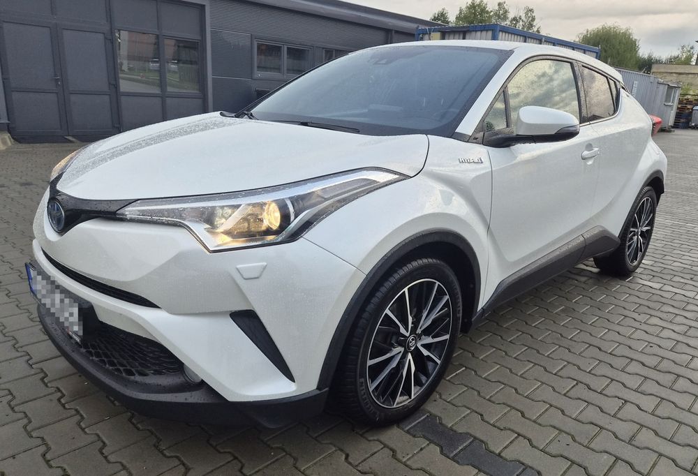Toyota C-HR 1.8 Hibrid