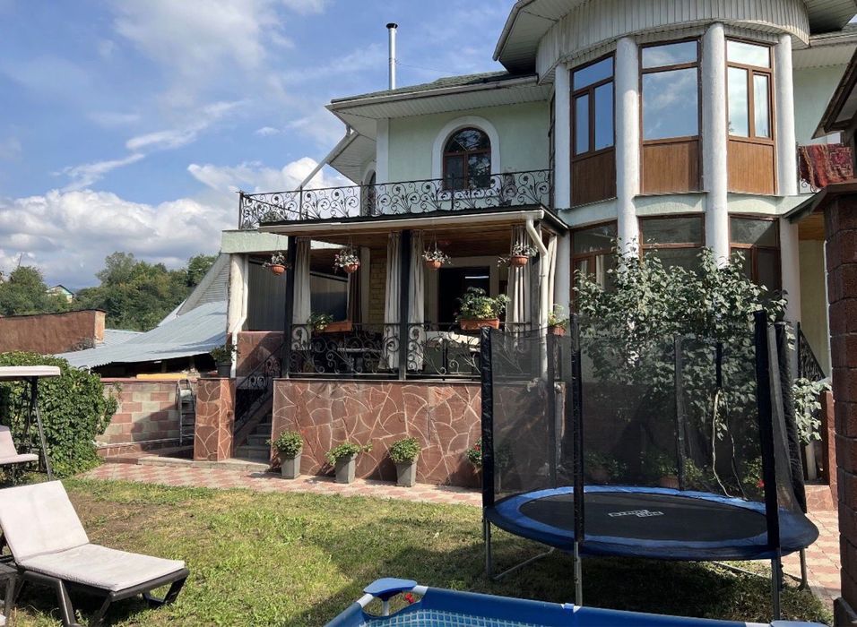 Коттедж сдаю в аренду