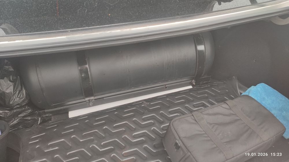 Автомобиль лачетти