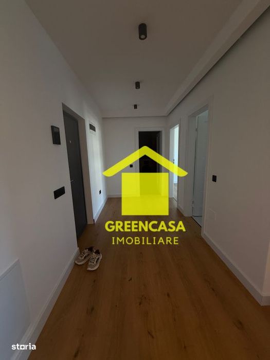 Apartament 4 camere , 90 mp , 2 parcari subterane