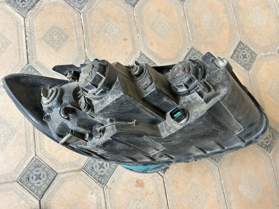 Santa fe 2 фара левый