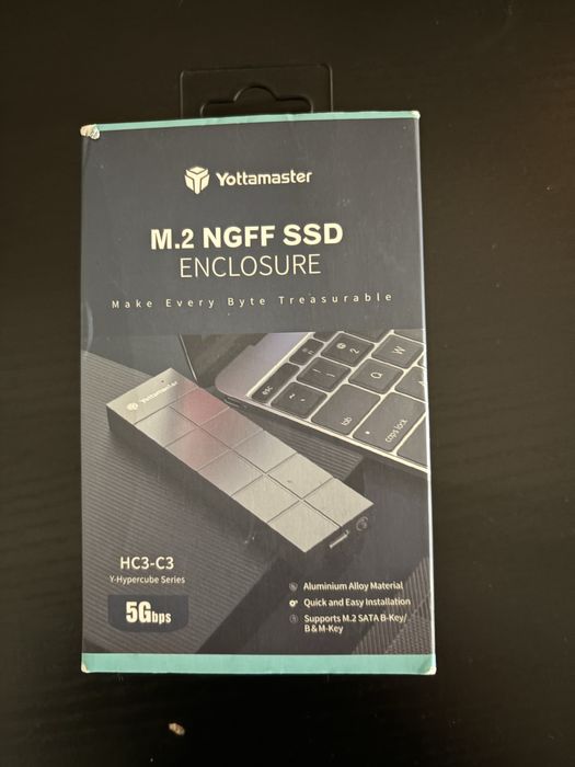 Carcasă externă SSD M.2 SATA Yottamaster HC3-C3 – ca nouă