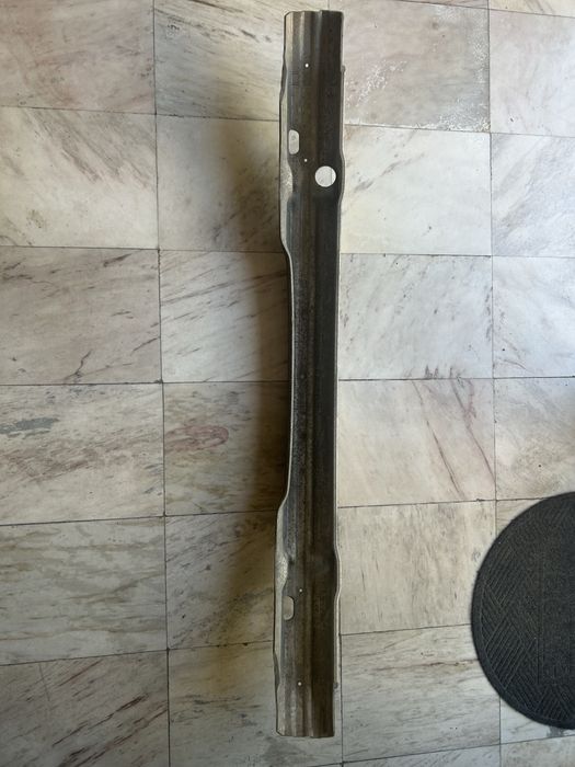 Греда за предна броня bmw e39