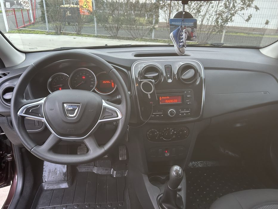 Logan 2017/ 26000 km/ motor 1.0 sce