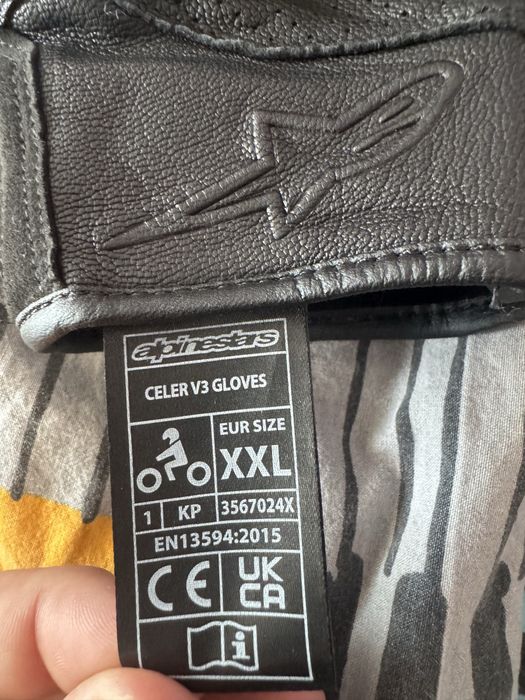 Мото яке, дънки и ръкавици Alpinestars