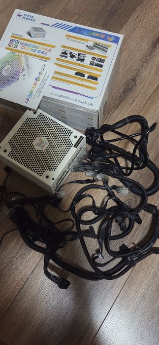 Захранване SuperFlower 650+ Gold ARGB