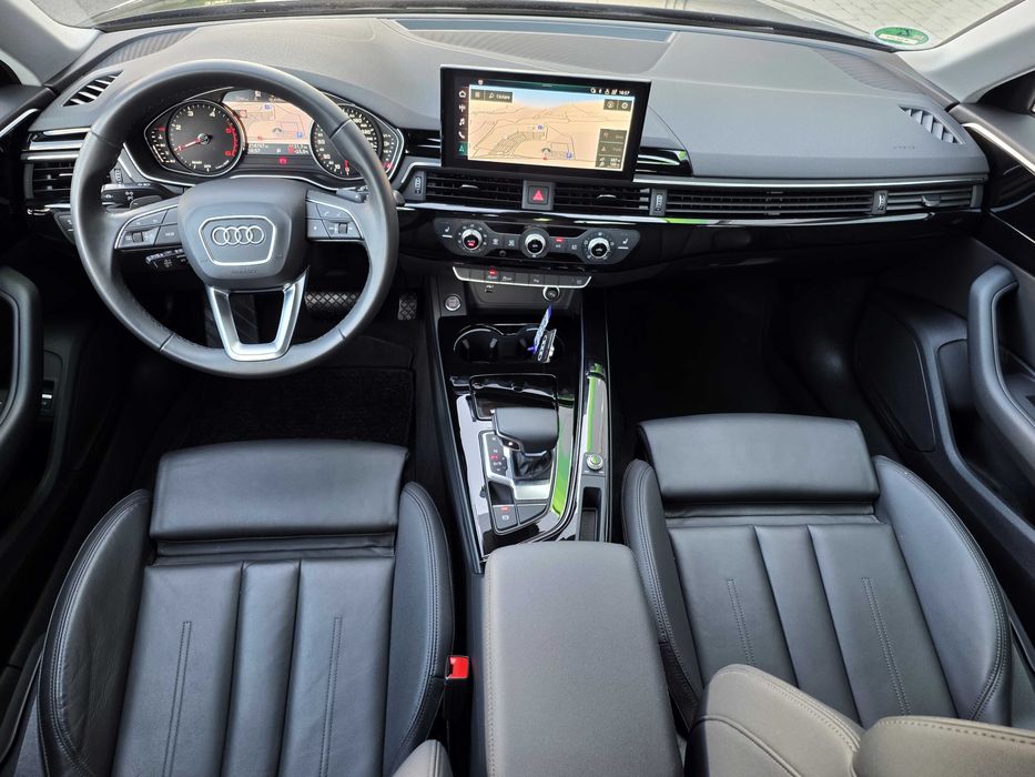 Audi A4/2023/Matrix/piele/163cai/distronic/mild hibrid