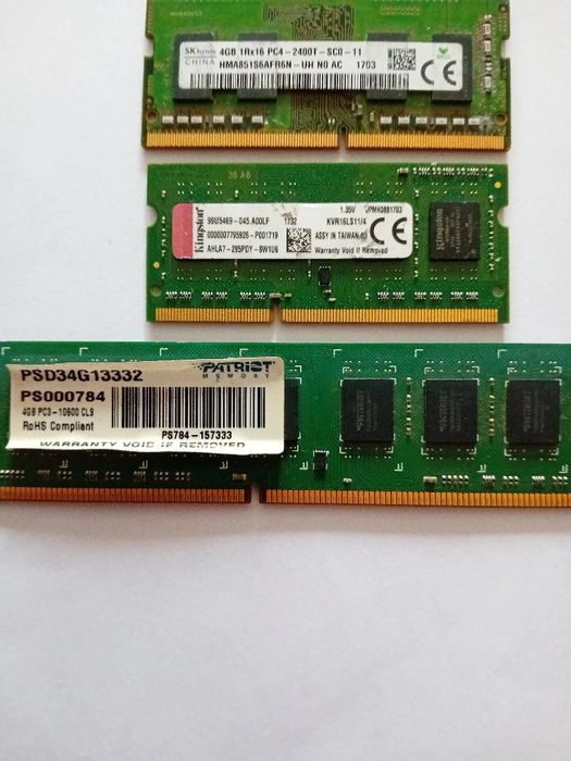 Vind memori 4Gb in stare buna