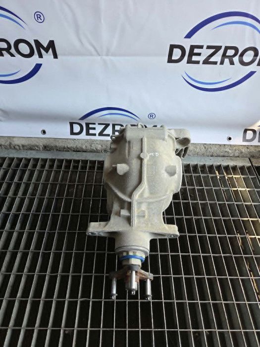 Diferential spate 225AL l=2,47 40.000km 33109846010 / 9846010 BMW Seri