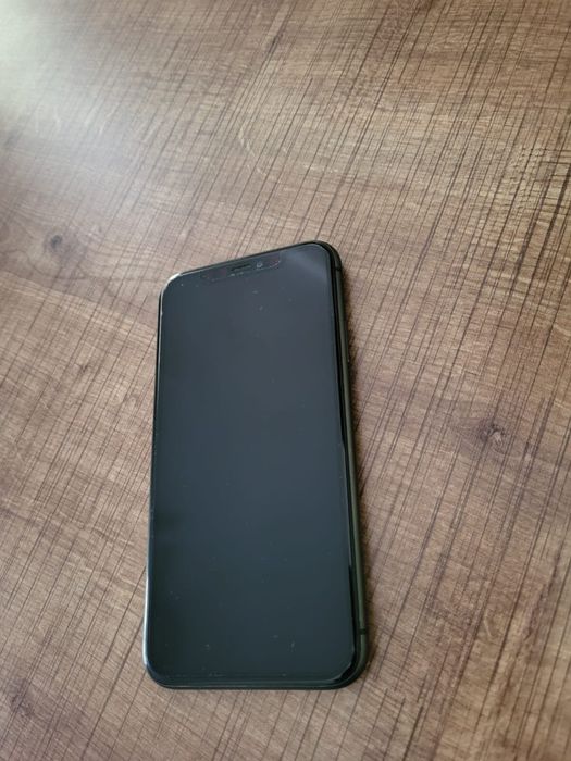 Iphone 11 в хорошем состоянии
