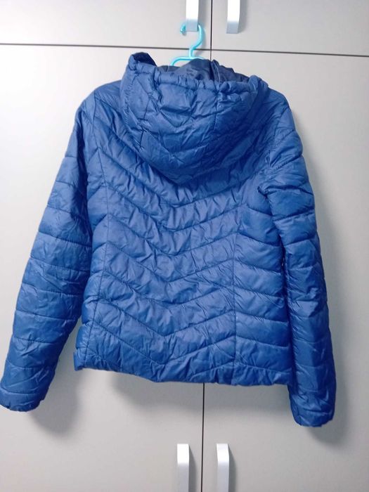 Geaca de fas cu gluga