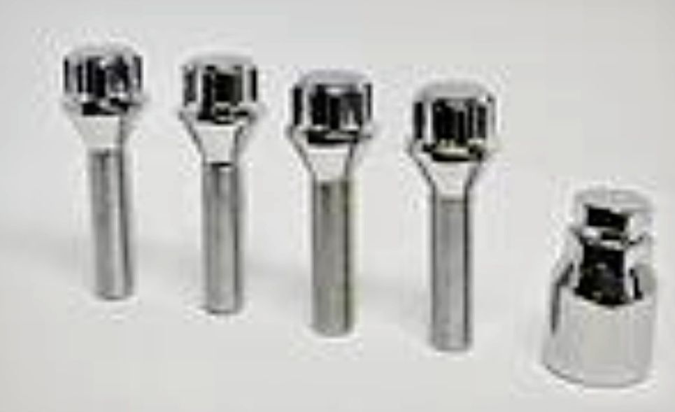 Секретни болтове