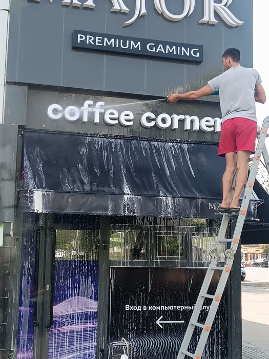 Уборка. Химчистка ковров, мебели. Мойка фасадов и брусчатки