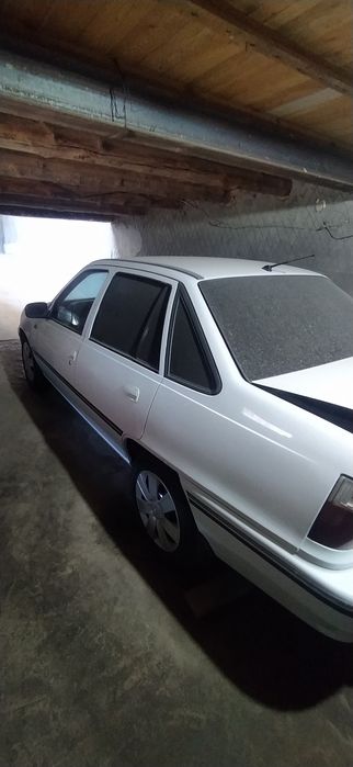 Нексия 1 сонс сотилади