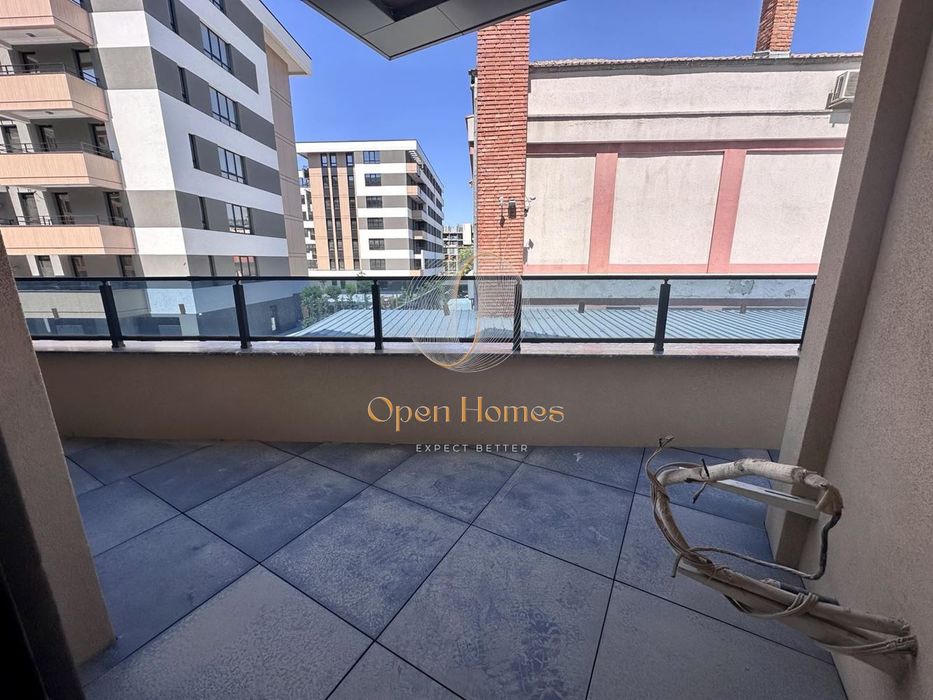 Продава се Тристаен апартамент в Пловдив, Христо Смирненски - 135 кв.м за 1208 €/кв.м - Снимка #5