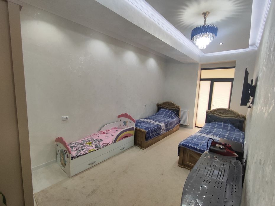 3-Хонали уй сотилади