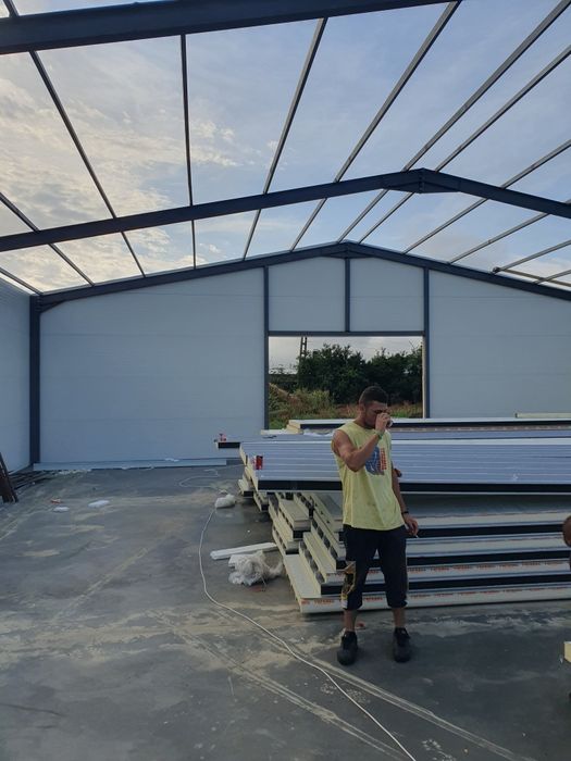 Vand hale structuri metalice