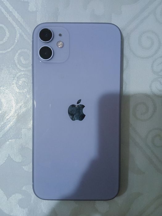 Айфон 11 , 64 гб