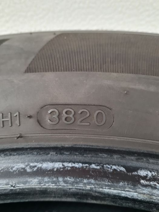 Зимни гуми за Бус 4 броя HANKOOK Icept LV 215 60 R17C дот 3820