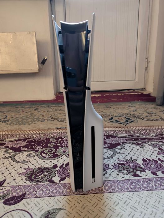 Playstation 5 slim 1 тб