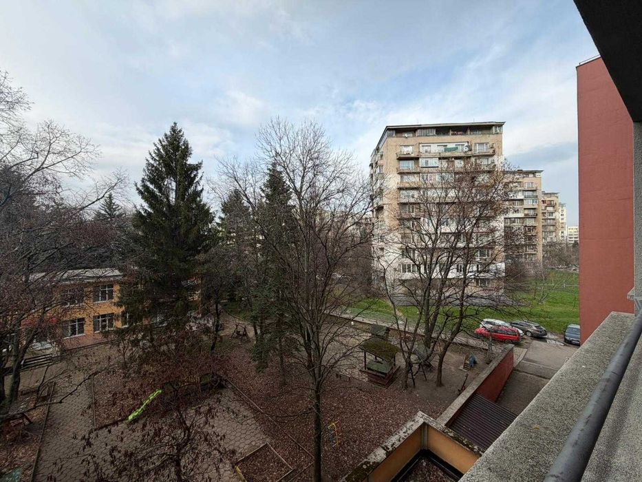 Малко пространство, големи мечти: гарсониера за продажба.