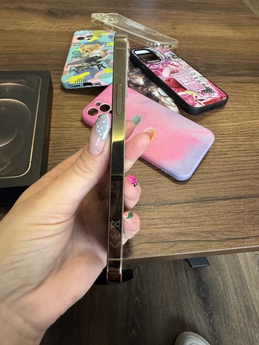 iPhone 12 pro 512gb gold