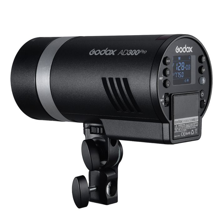 Импульсный свет Godox AD300