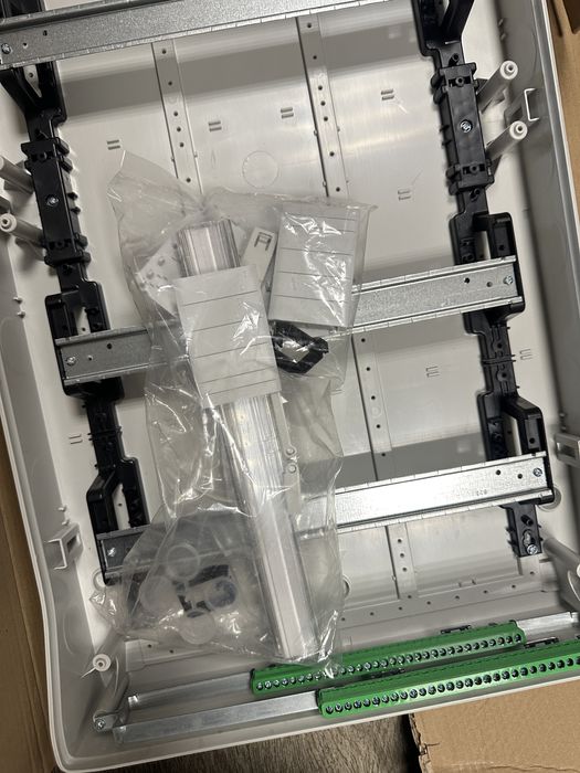 Щит Schneider Electric Kaedra