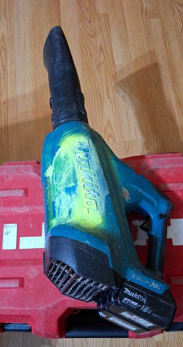 Makita DUB 362Z духалка