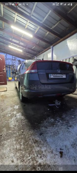 Honda insight 2009  продам