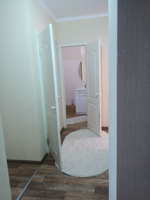 1 комнатная Вип класса.   есть Kaspi Red.