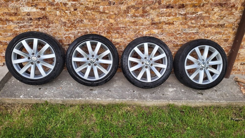 Vând jante VW originale R17  5×112