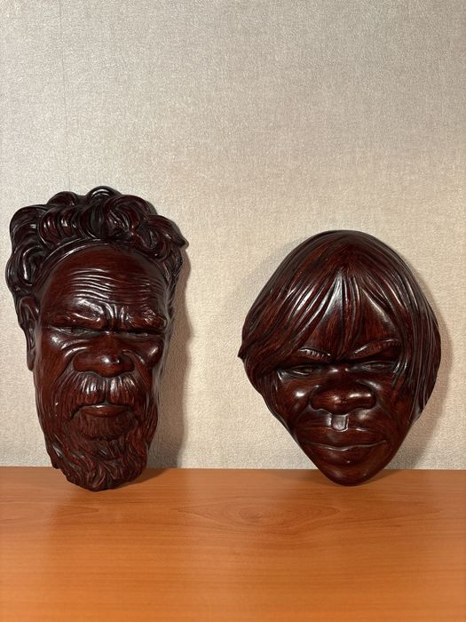 Маски със аборигени от Alva Stone. Австралийски