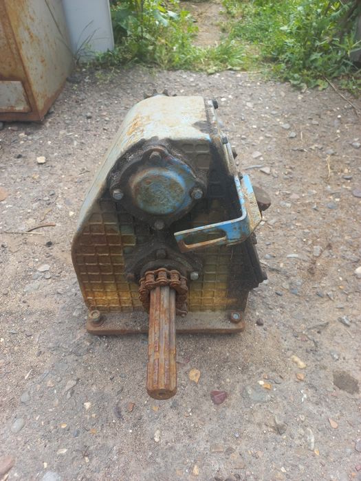 Продам редуктор 1*4