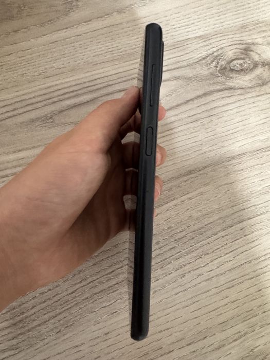 Samsung a12 black