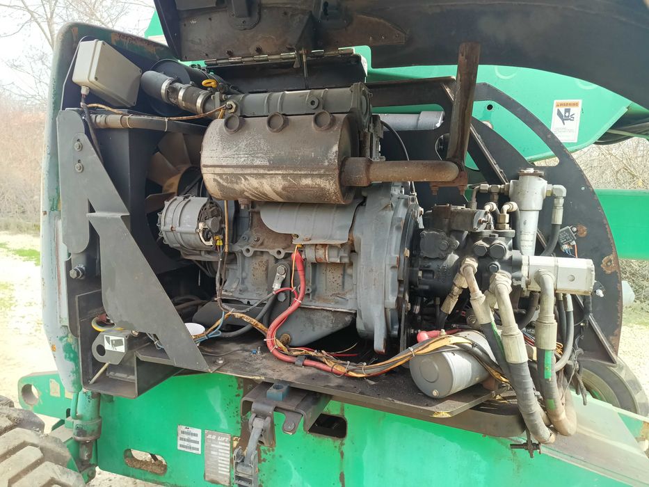 вишка: JLG 450AJ