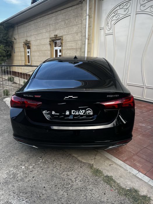 Malibu 9 orqa stop fara