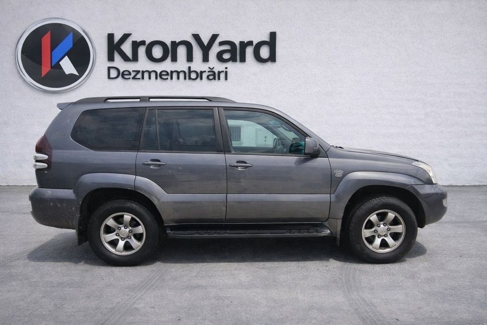 Dezmembrari dezmembrez  Toyota Land Cruiser J12 2002 - 2010