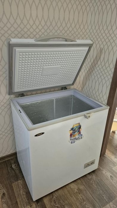 Морозилник в хорошем состаяни