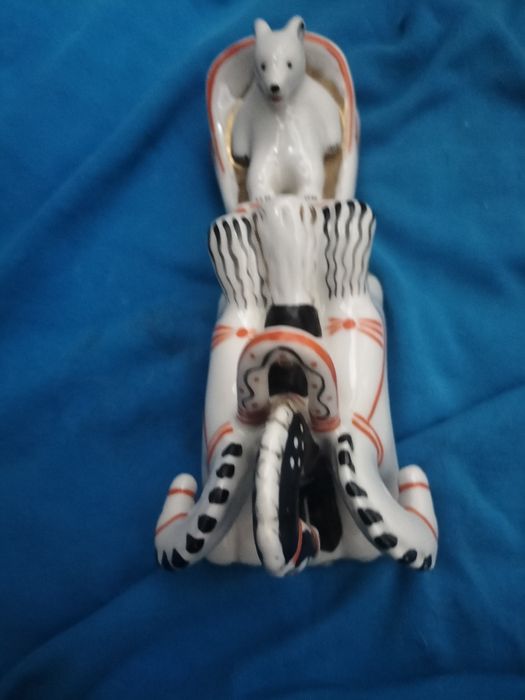 Продаётся советские статуэтки фарфоровые лфз Вербилки