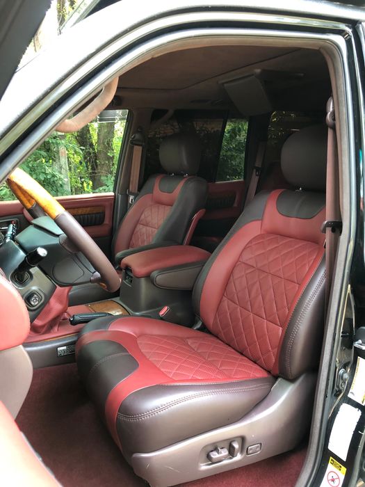 Toyota Land Cruiser 105