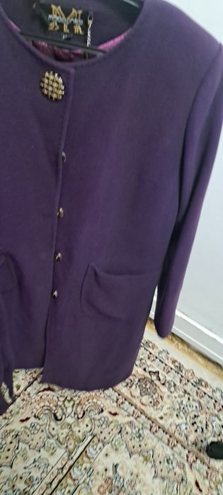 Женская пальто р. 48