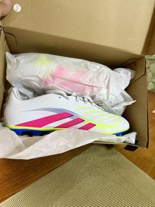 Adidasi fotbal Adidas