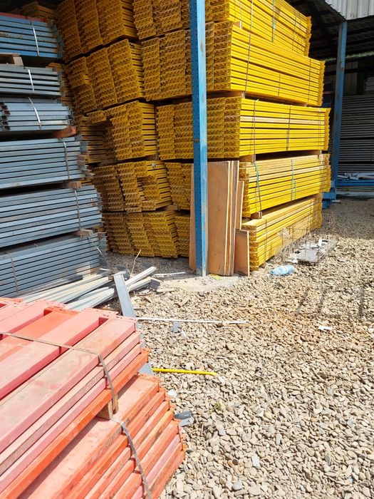 Rafturi metalice profesionale 09860