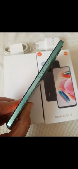 Assalomu aleykum srochni Redmi not 12 xotira 128 gbayt sotiladi