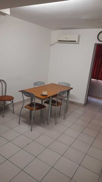 Apartament 3 camere 70 mp etaj 1, decomandat, Rovinari